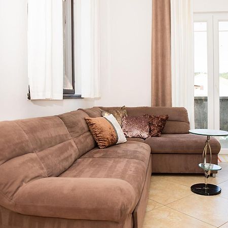 Apartman Mira i Denis Supetarska Draga Dış mekan fotoğraf